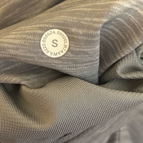 Lululemon T.H.E. Short *Linerless 9"
Heather Allover Sea Salt Light Cast - Picture 5 of 6